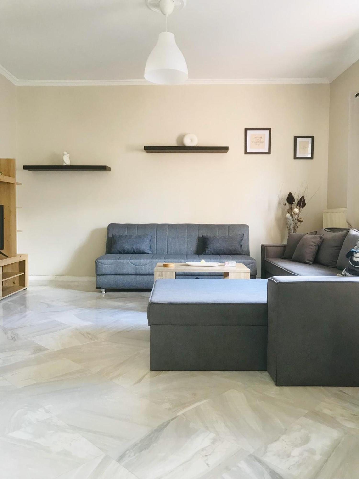 Central Family Apartment Preveza Buitenkant foto